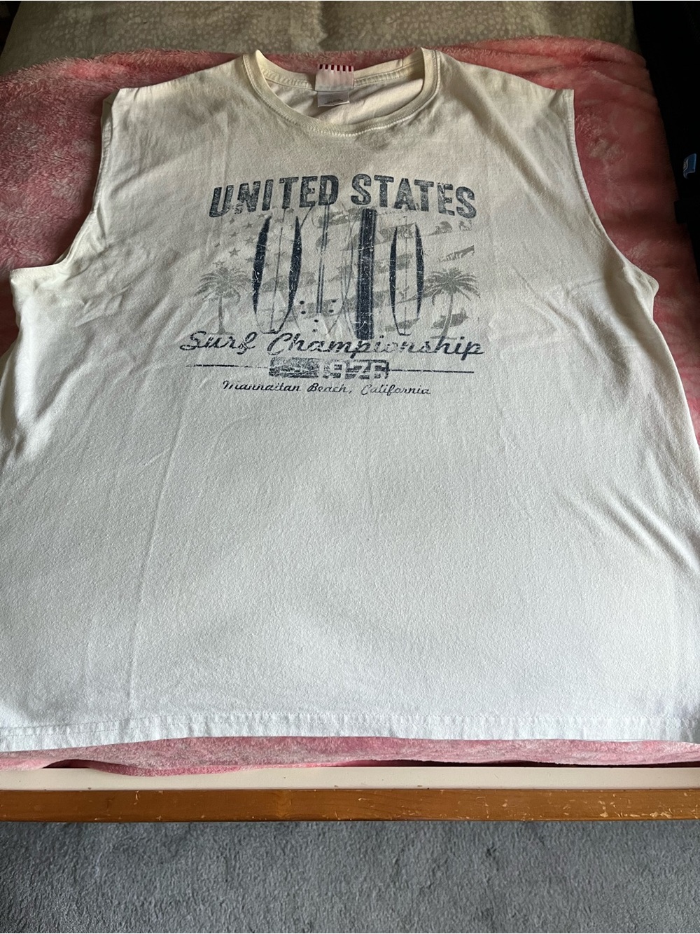 Men’s athletic t-shirt